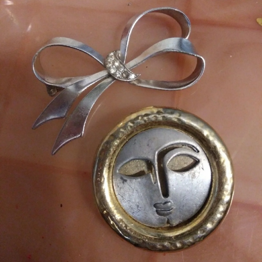 Vintage Pins